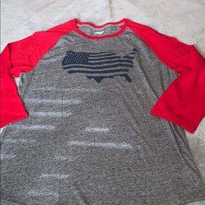 4/$10🎉Old Navy shirt